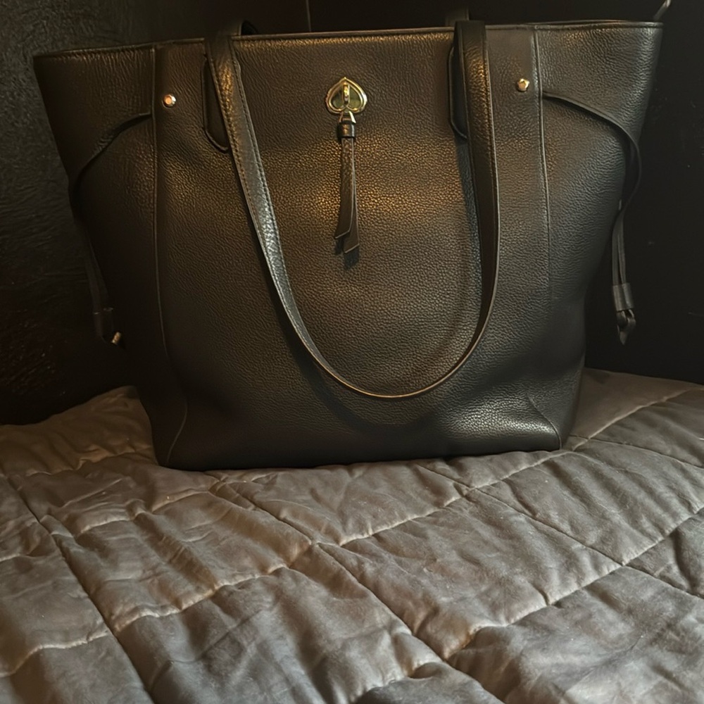 Elegant Gray Leather Women's Bag